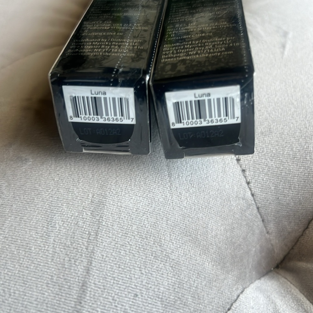 💋2-Pack: DM Beauty Illuminating Veil Liquid Highlighter Face & Body. NWT. Luna - Picture 4 of 5